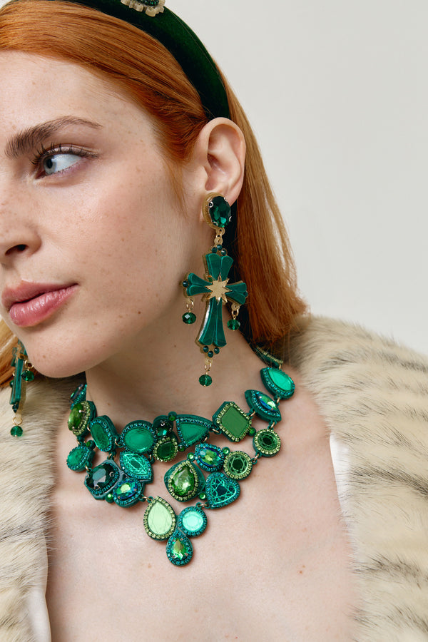 Collar Queen